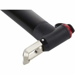 Blackburn Online På Bikester Blackburn Mammoth 2Stage Anyvalve Mini Pump Svart 5 Blackburn Online På Bikester Blackburn Mammoth 2Stage Anyvalve Mini Pump Svart -Transport & Cykelförvaring Försäljningsbutik blackburn mammoth 2stage anyvalve minipumpe black 4