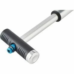 Crankbrothers Online På Bikester Crankbrothers Klic High Volume Handpump Silver/svart -Transport & Cykelförvaring Försäljningsbutik crankbrothers klic high volume handpumpe silver 5