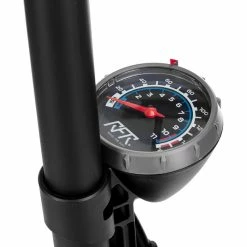 Cube RFR Online På Bikester Cube RFR HQP Golvpump Svart -Transport & Cykelförvaring Försäljningsbutik cube rfr hqp standpumpe blacknglossy black 6