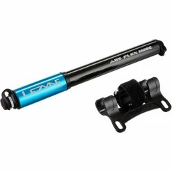 Lezyne Online På Bikester Lezyne Lite Drive Mini Pump Svart/blå 7 Lezyne Online På Bikester Lezyne Lite Drive Mini Pump Svart/blå -Transport & Cykelförvaring Försäljningsbutik lezyne lite drive minipumpe blau glaenzend 5