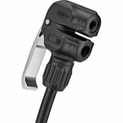 Lezyne Online På Bikester Lezyne Macro Floor Drive DV Golvpump Svart -Transport & Cykelförvaring Försäljningsbutik lezyne macro floor drive dv standluftpumpe schwarz glaenzend 4