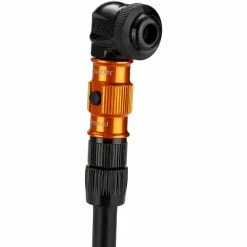 Lezyne Online På Bikester Lezyne Micro Floor Drive XL Mini Pump Svart/guld -Transport & Cykelförvaring Försäljningsbutik lezyne micro floor drive xl minipumpe schwarz gaenzend 5