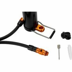 Lezyne Online På Bikester Lezyne Micro Floor Drive XL Mini Pump Svart/guld -Transport & Cykelförvaring Försäljningsbutik lezyne micro floor drive xl minipumpe schwarz gaenzend 7