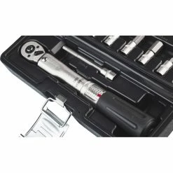 Red Cycling Products Online På Bikester Red Cycling Products PRO Momentnyckel 1/4" 2-24Nm Inkl. Bits -Transport & Cykelförvaring Försäljningsbutik red cycling products pro drehmomentschluessel 1 4 2 24nm inkl bits 4